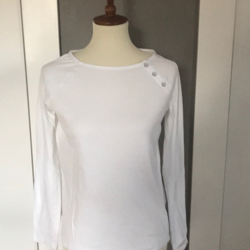 Long sleeve tee